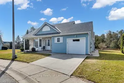 25 Sinclair Drive, Tillsonburg, On N4g 5l7
