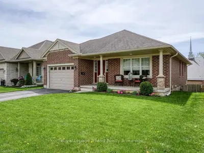 3 Park Place, Tillsonburg, On N4g 0b8