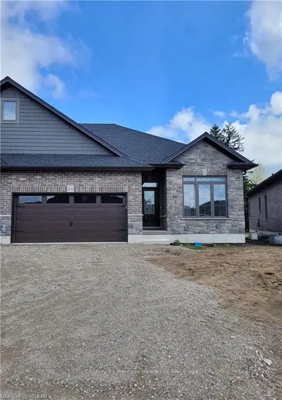 24 Matheson Crescent, East Zorra-tavistock, On N0j 1m0