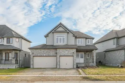 246 Munnoch Boulevard, Woodstock, On N4t 0a7