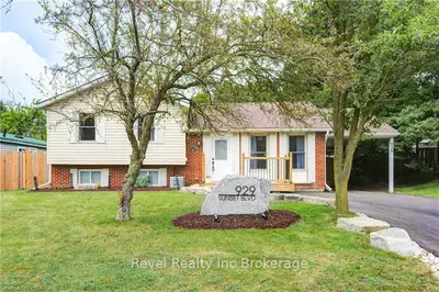 929 Sunset Boulevard, Woodstock, On N4s 4a5