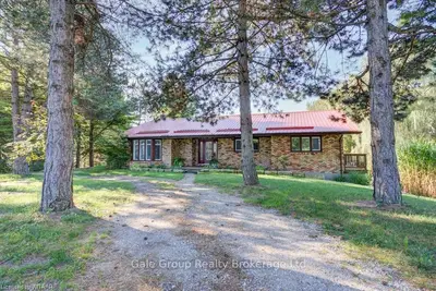 Detached in Bayham