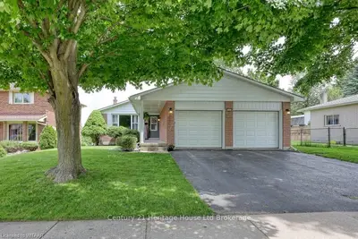 703 Gladstone Drive, Woodstock, On N4s 5s7