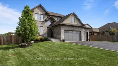 71 Graydon Drive, South-west Oxford, On N0j 1n0