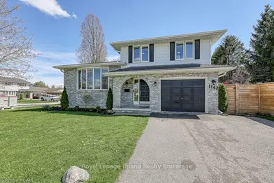 1140 Tupper Gardens, Woodstock, On N4s 8k2