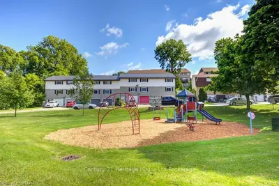46 Marlboro Court, Woodstock, On N4s 8p4