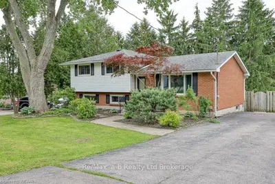 430 Wellington Street, Ingersoll, On N5c 1v2
