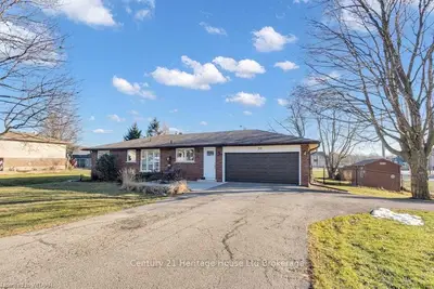 30 Terry Avenue, South-west Oxford, On N0j 1n0