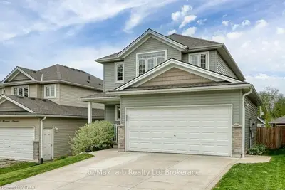 237 Florence Avenue, Ingersoll, On N5c 3y8