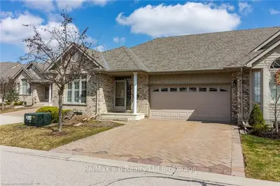 450 Lakeview Drive 23, Woodstock, On N4t 1v6