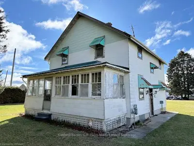 2271 West Quarter Line Road, Norfolk, On N0e 1g0