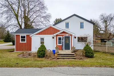 65 North Street W, Norwich, On N0j 1r0