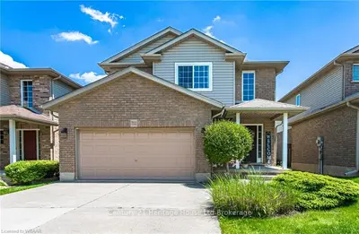 702 Southwood Way, Woodstock, On N4v 1h5