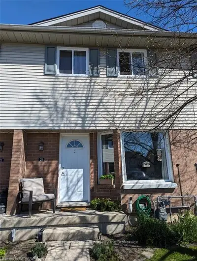 10 Dufferin Street 20, Norwich, On N0j 1p0
