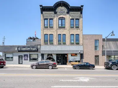 Condo Townhouse in Ingersoll