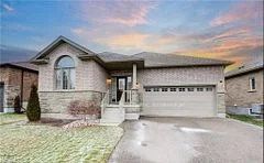 261 Fairway Road, Woodstock, On N4t 0a4
