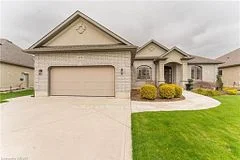 48 Wood Haven Drive, Tillsonburg, On N4g 0a5