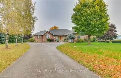 285733 Airport Road, Norwich, On N0j 1p0