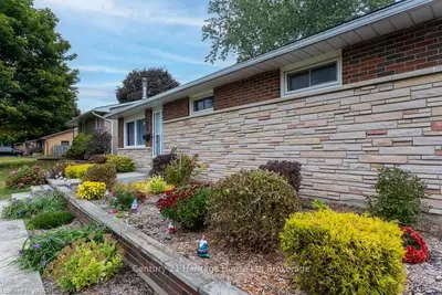 25 Leslie Avenue, Aylmer, On N5h 2p8