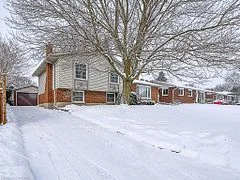 26 Wadsworth Drive, Ingersoll, On N5c 3l2