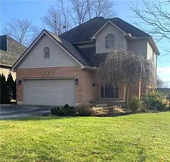 18 Woodland Crescent, Tillsonburg, On N4g 5r5