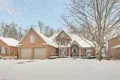3 Woodside Drive, Tillsonburg, On N4g 5p9