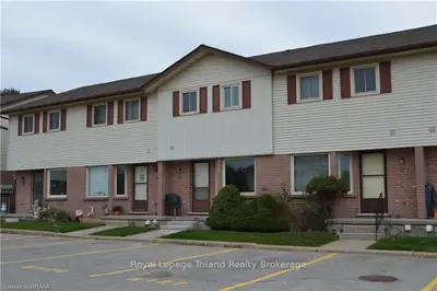 1135 Nellis Street 22, Woodstock, On N4t 1p7