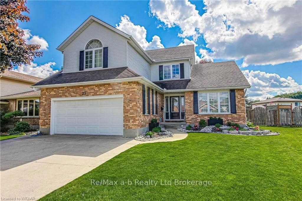 23 John Davies Drive, Woodstock, On N4t 1m9