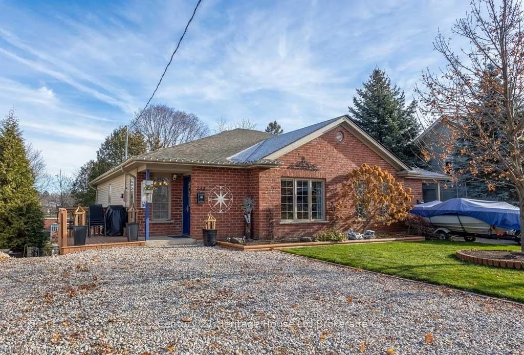 234 Thames Street N, Ingersoll, On N5c 3e4