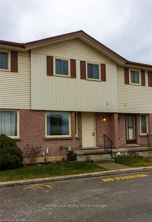 1093 Nellis Street 33, Woodstock, On N4t 1p5