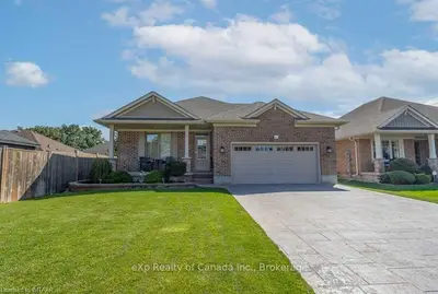 17 COLIN Avenue, Tillsonburg, ON N4G 0E5