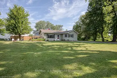 140 ERIE Boulevard, Norfolk, ON N0E 1M0