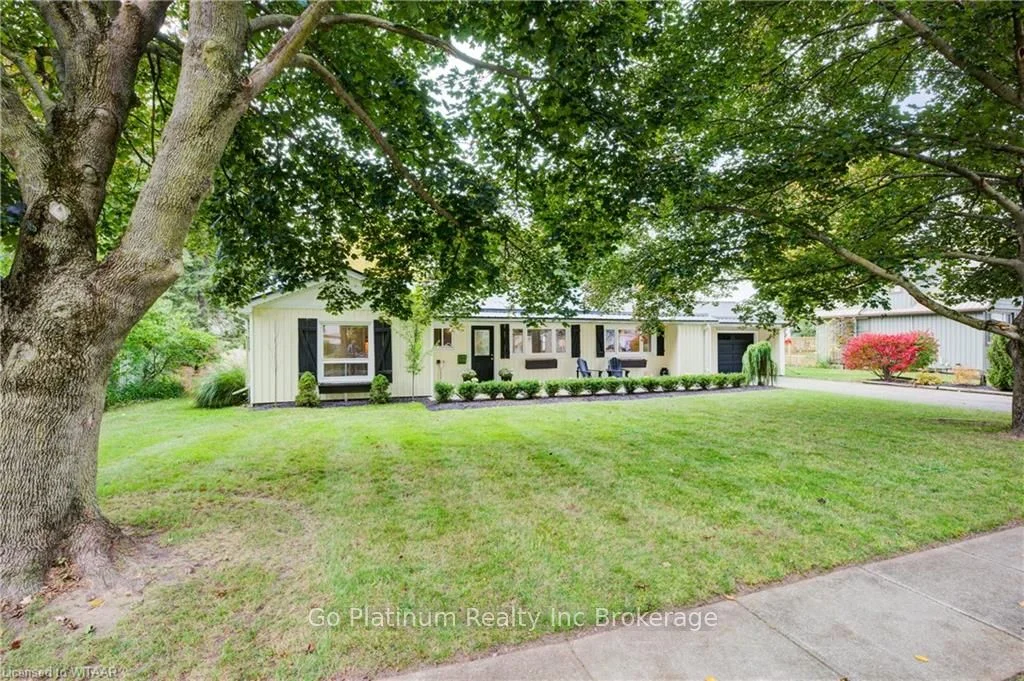 4 GROVE Street, Norwich, ON N0J 1R0
