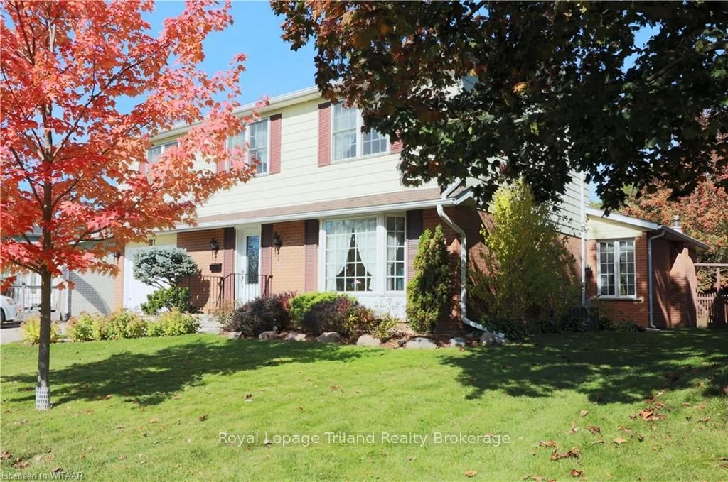 911 SUNSET Boulevard, Woodstock, ON N4S 4A5