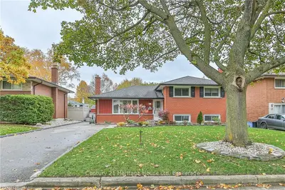 1268 VICTORIA Drive, London East, ON N5Y 4E4