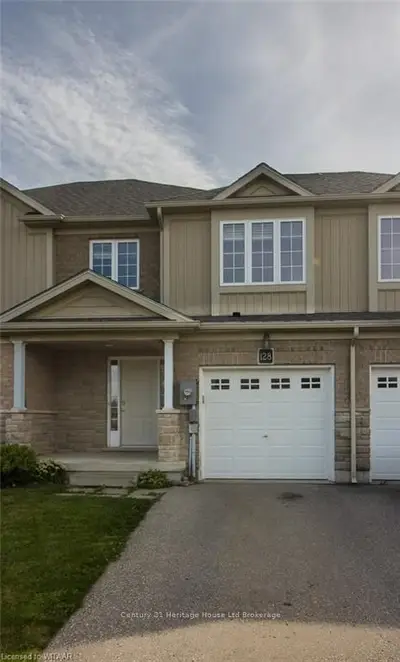 128 WEDGEWOOD Drive, Woodstock, ON N4T 0E2