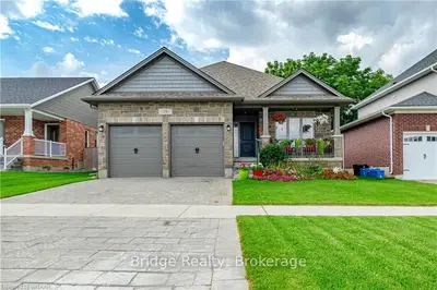 26 HOLLINGSHEAD Road, Ingersoll, ON N5C 1B5