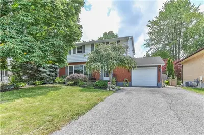 816 HUGHSON Street, Woodstock, ON N4S 4P7
