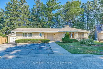 12 STUBBS Court, Tillsonburg, ON N4G 4P5