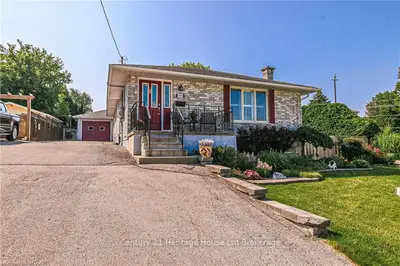 194 Cherry Street, Ingersoll, ON N5C 1J2