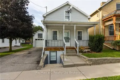 27 Oxford Street W, Blandford-Blenheim, ON N0J 1G0