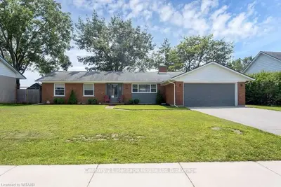143 CONCESSION Street E, Tillsonburg, ON N4G 1P8