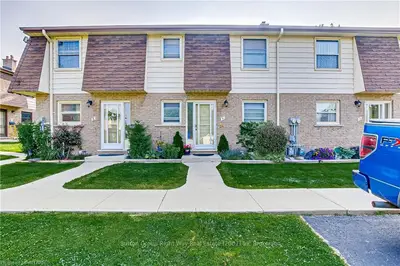 335 ALBERT Street 9, Woodstock, ON N4S 2L3