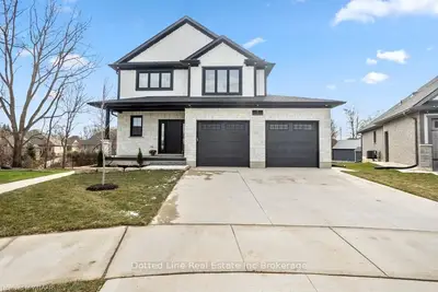 7 EVERGREEN Court, Tillsonburg, ON N4G 0K1