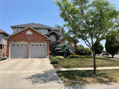 506 PARROTT Place, Woodstock, ON N4T 1T5