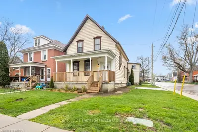 19 BIDWELL Street 1, Tillsonburg, ON N4G 3T2