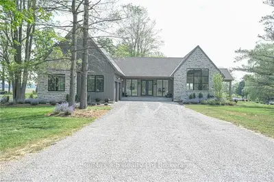 4272 WINDHAM W QUARTERLINE Road, Norfolk, ON N0E 1V0