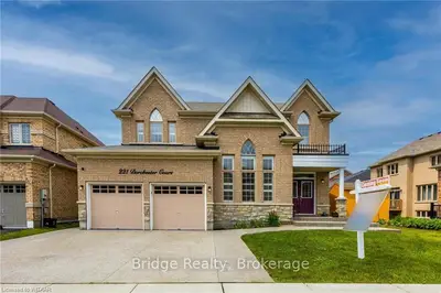221 DORCHESTER COURT Court, Woodstock, ON N4T 0H3