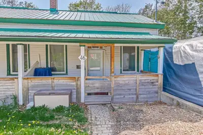 46 BROADWAY Street, Woodstock, ON N4S 3A2
