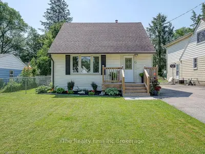 72 Bayswater Street, Woodstock, ON N4S 5K3